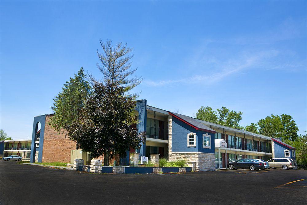 Star City Inn And Suites Grove City Buitenkant foto