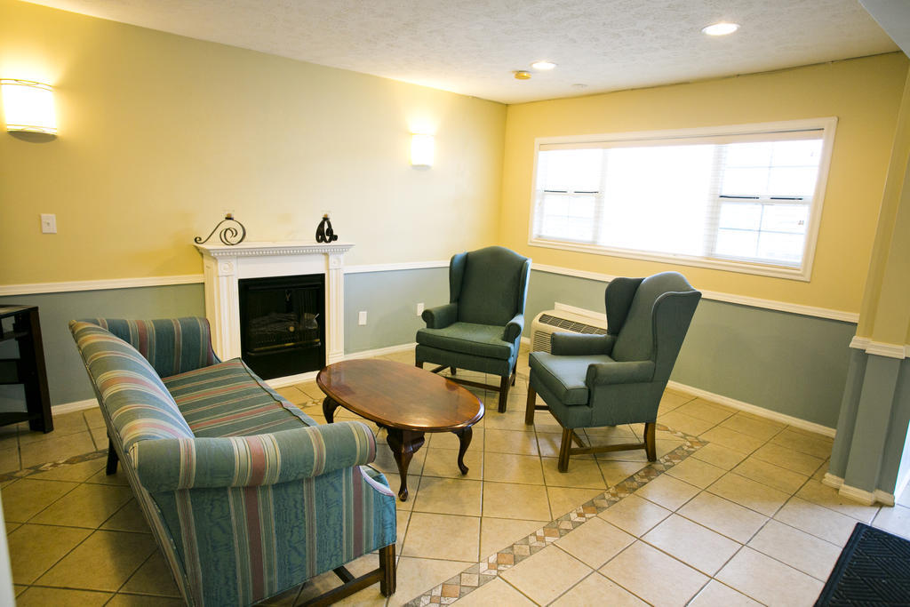 Star City Inn And Suites Grove City Buitenkant foto